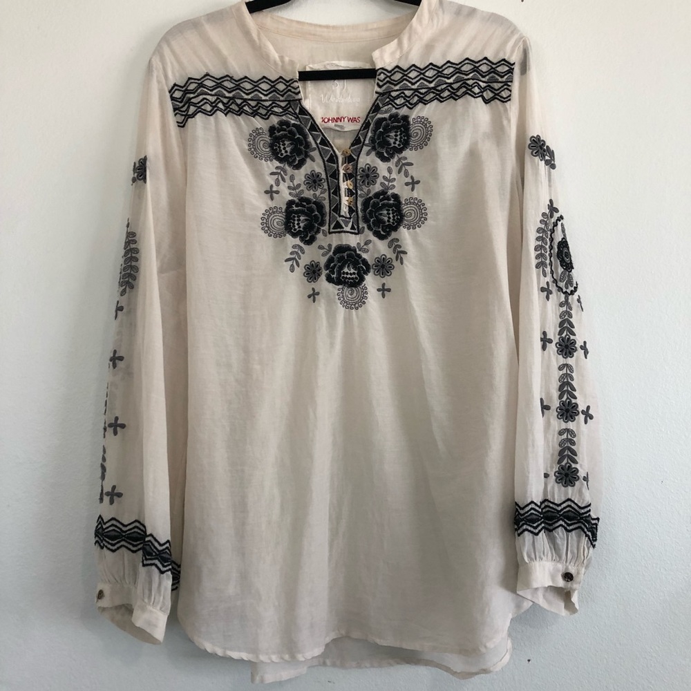 Vintage Johnny Was Silk Floral Embroidered Blouse